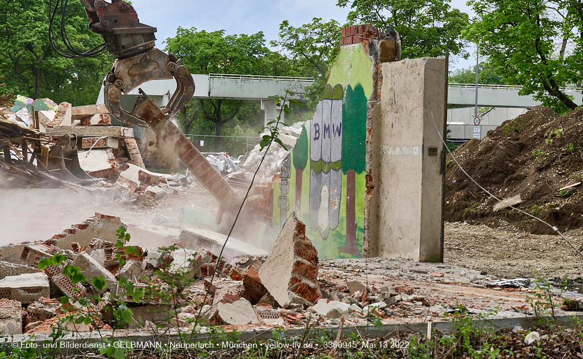 13.05.2022 - Baustelle am Haus für Kinder in Neuperlach